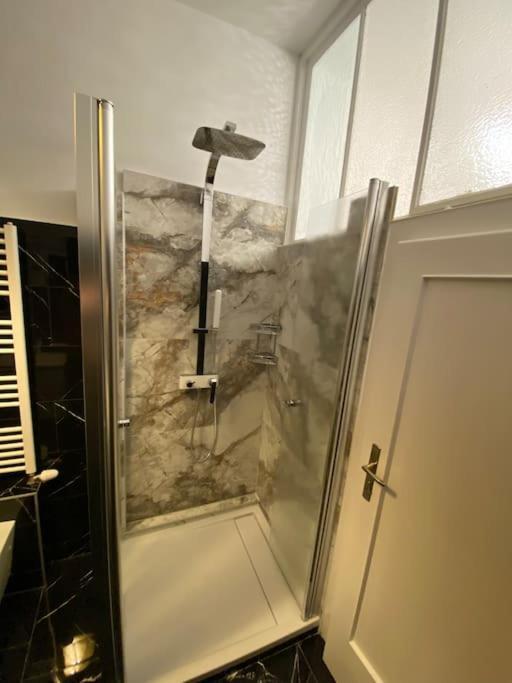 Herrenhaus Hoeniger Flughafen 11min/wienmitte 12min Apartment Wien