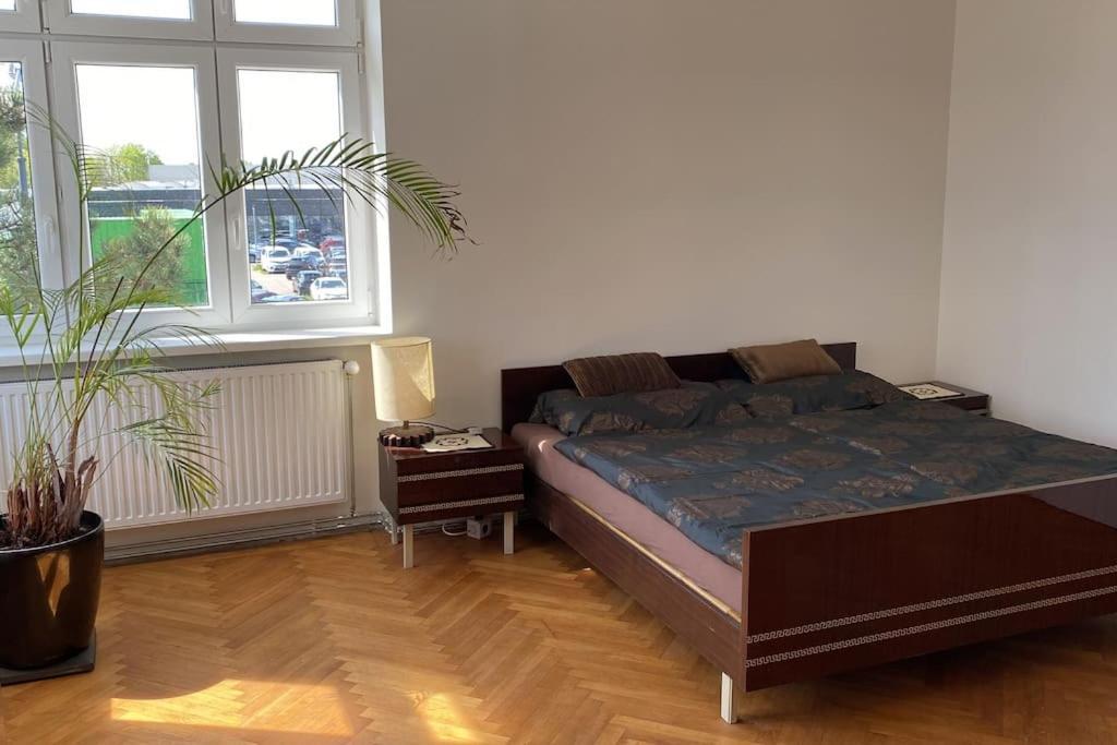 Herrenhaus Hoeniger Flughafen 11min/wienmitte 12min * Wien