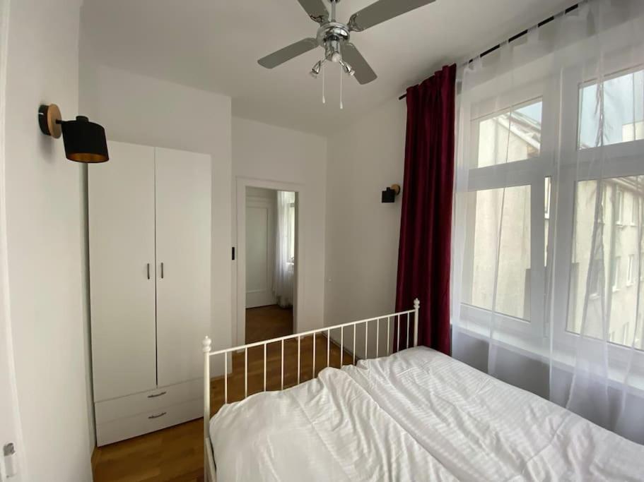 Appartement Herrenhaus Hoeniger Flughafen 11min/wienmitte 12min *